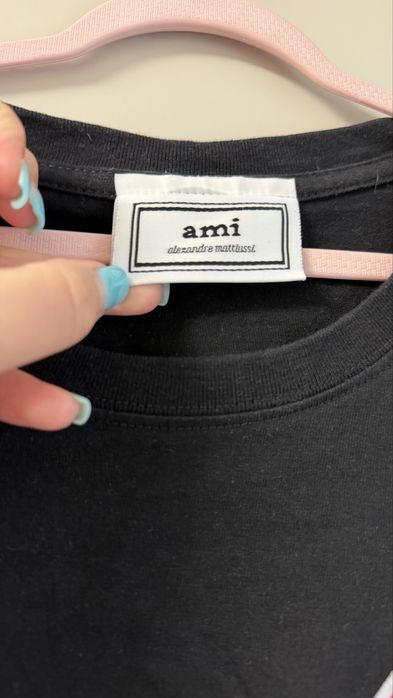 Футболка в стилі Ami