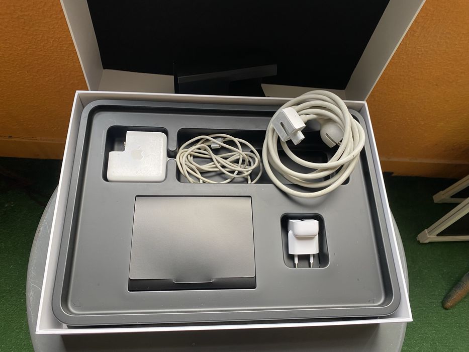 MacBook Air Modelo A1466