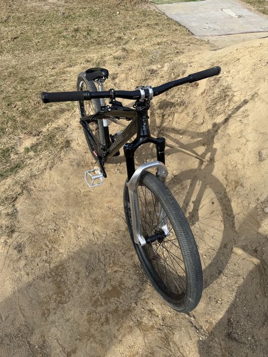 Rower dirt Cannondale Dave (ns dartmoor propain specialized)