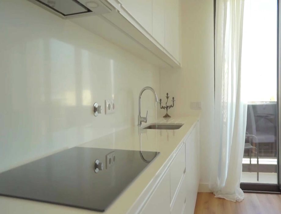 Moderno apartamento T2, para arendar em Olhão, Algarve