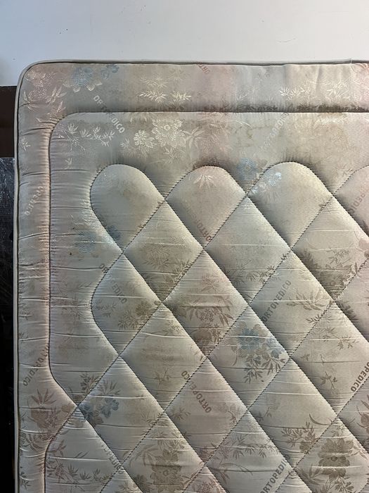 Colchão de casal 183x123