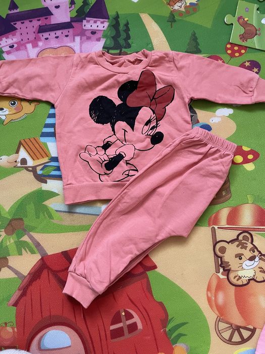 Одяг на 9-12 місяців