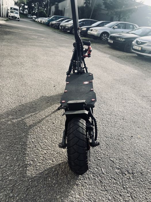 Laotie es 18 lite (com muitos extras)