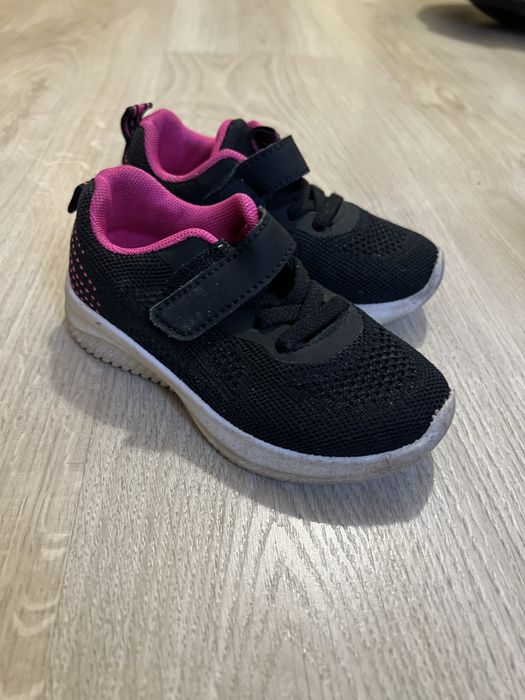 Кросівки apawa 25