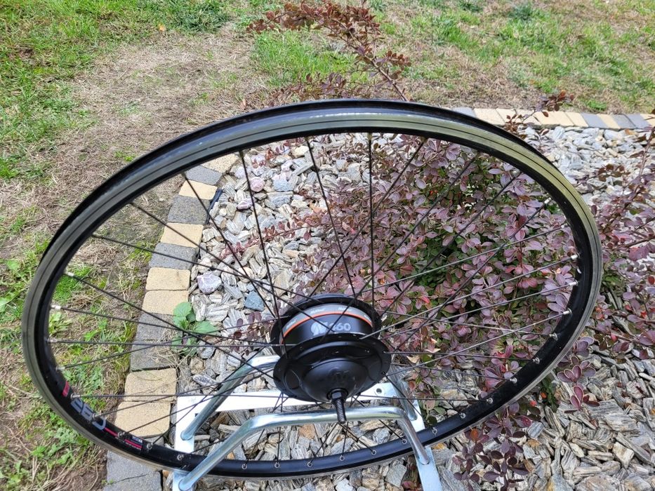 Koło 28" Nuvinci 360