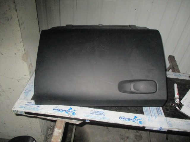 Porta luvas VOLVO V40 Hatchback