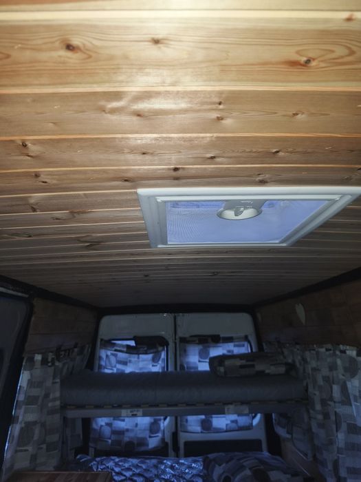 Citroen jumper 2.8 ( especial dormitório) 4 lugares sentados e 2 camas