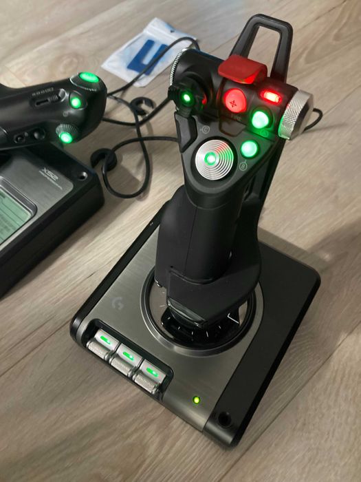 HOTAS Logitech X52 Pro + zestaw ulepszenia sprężyny