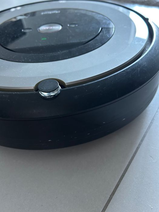 Aspirador iRobot Roomba E5