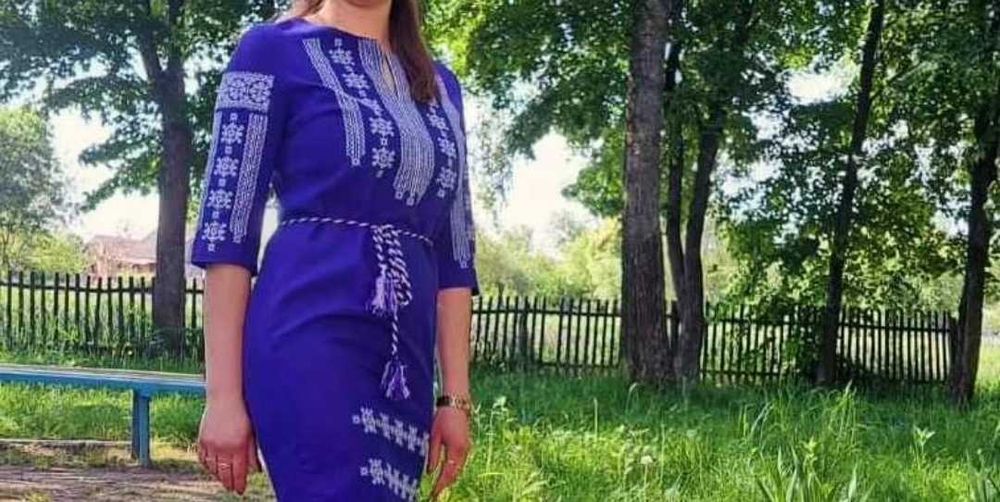 Вишиванка синього кольору s