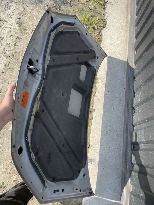 Капот Сузукі Сузуки Ліана Suzuki liana 2001-2007