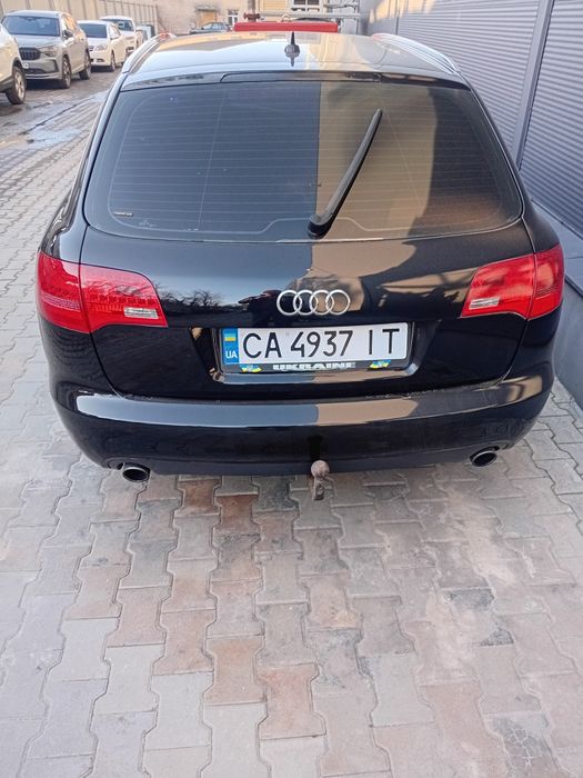 Продаєтья АУДІ А6С6