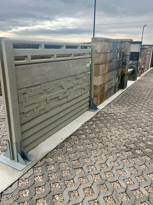 Pustaki ogrodzeniowe Drewbet CUBO plyty betonowe 2 stronne