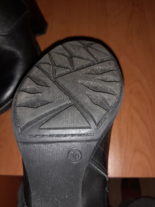 Kozaki rozmiar 36 Lasocki