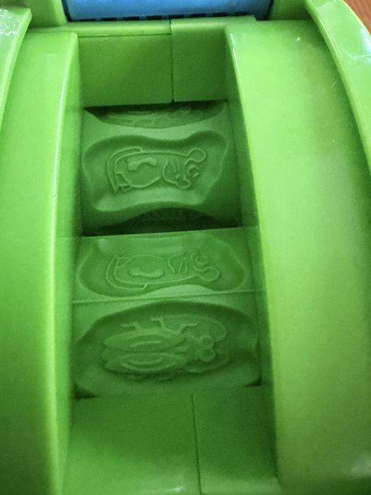 Śmieciarka play- doh