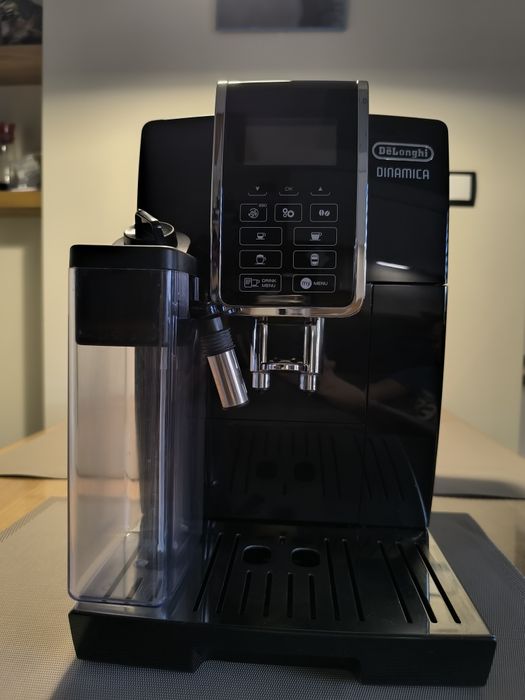 Ekspres DeLonghi Dinamica