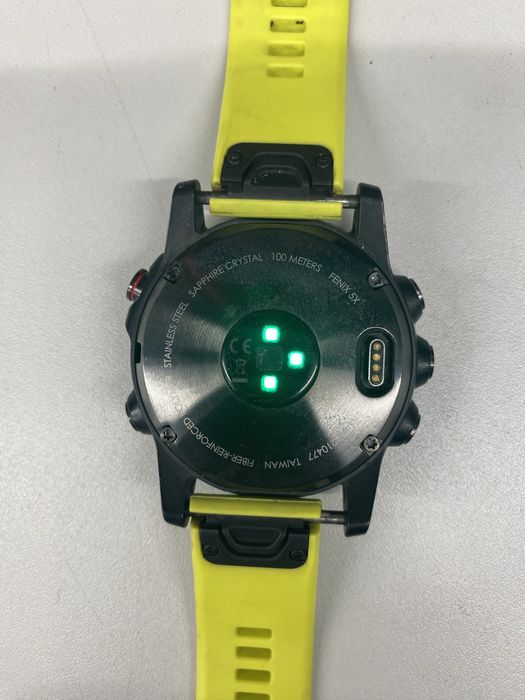 Garmin Fenix 5X in good condition64586482339715122