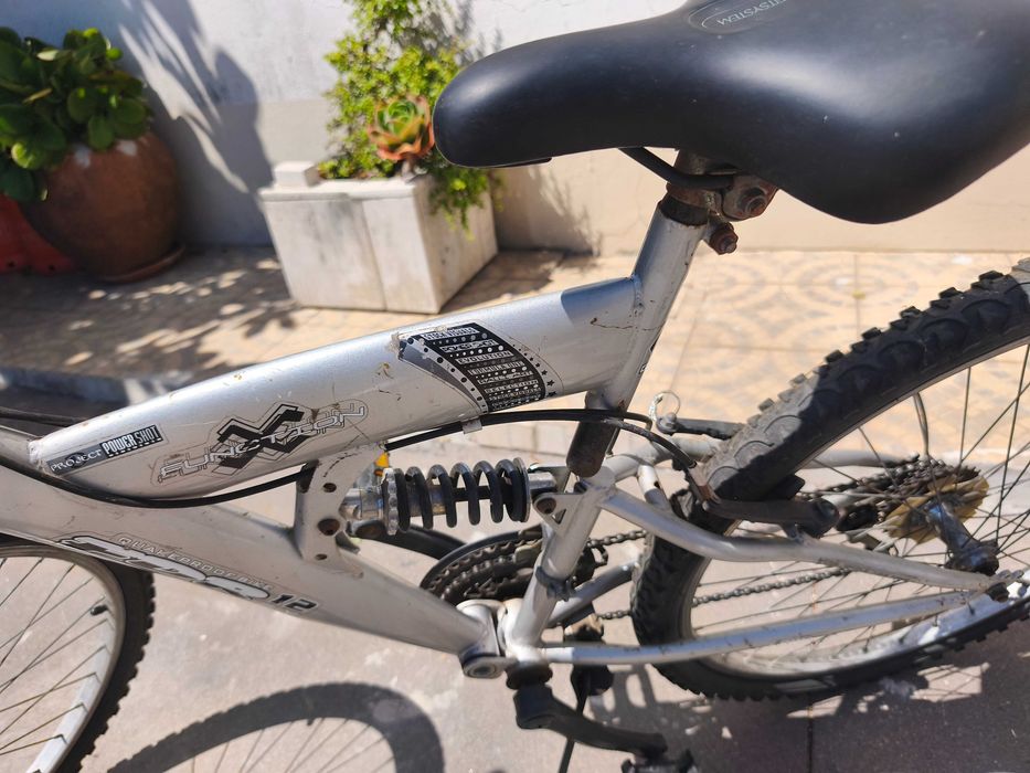 3 bicicletas usadas