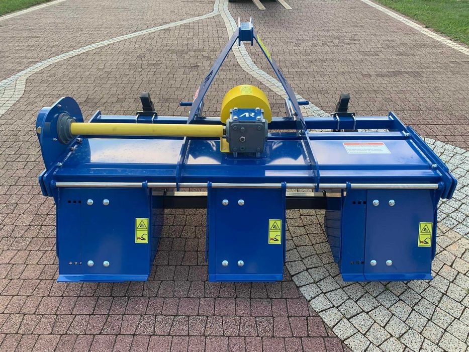 Glebogryzarka do truskawek GZ180T AD-ROL regulowana 3 sekcyjna rzędowa