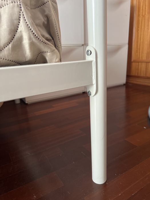cama de solteiro