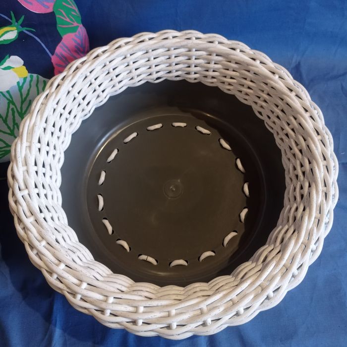 Лежак для котів і собак з поліротангу