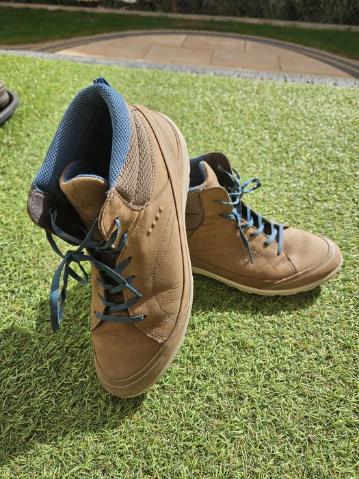 Buty  wiosenne  Ecco  r. 38