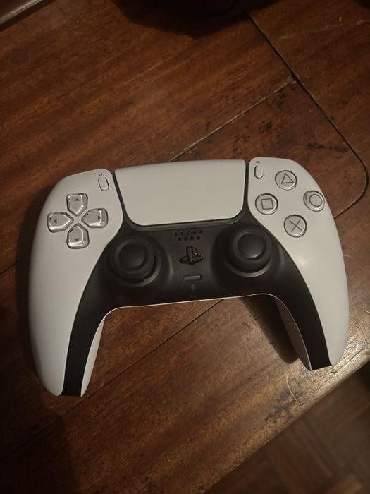 Comando ps5 + FC24