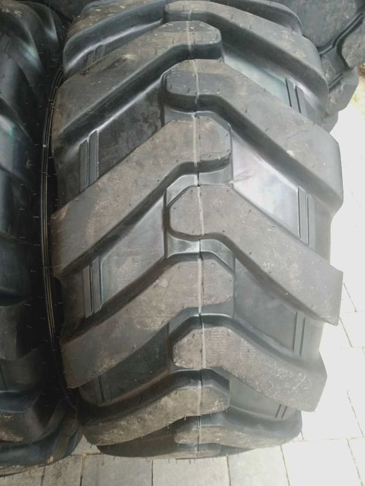 KPL 4 SZT 2X 16/70-20 2X 18.4-26 OPONY 2X 405/70-20 / 2X 480/80-26 MOCNE NOWE OPONY  KPL. 4SZT JCB3CX
