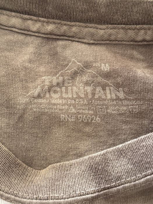 Koszulka The Mountain M husky vintage tshirt affliction archive