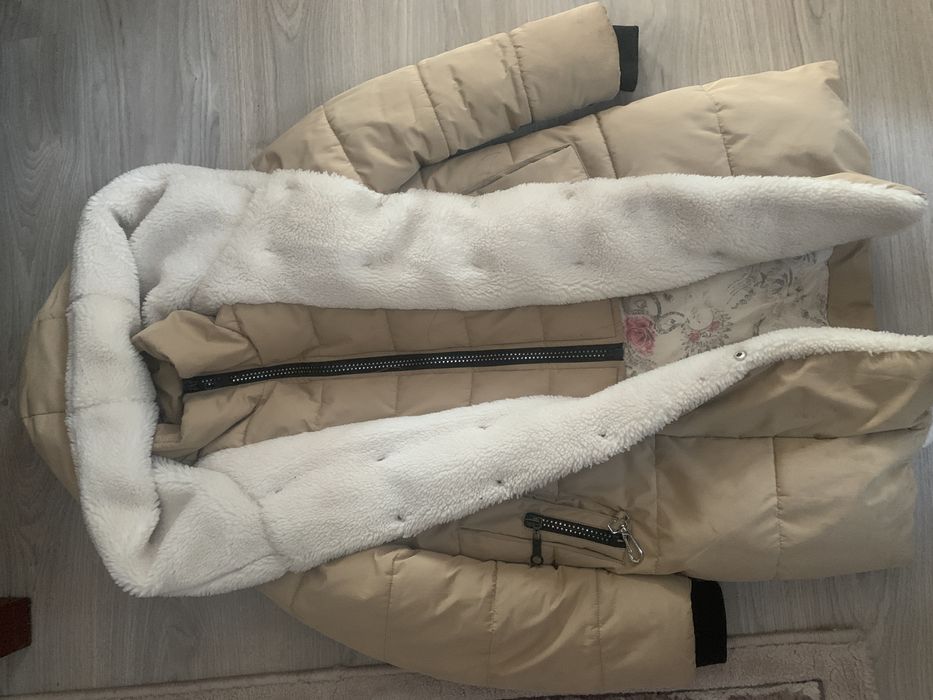 Зимня куртка 134 розміо