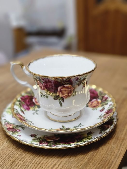 Англійський чайний сервіз Royal Albert