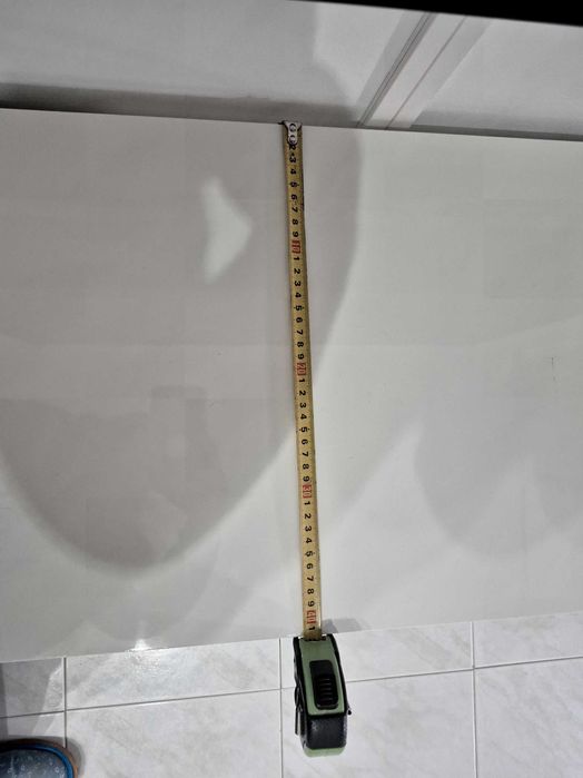 Mesa de cozinha com cadeiras