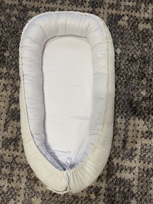 Продам кокон для новонародженних 0-6 міс