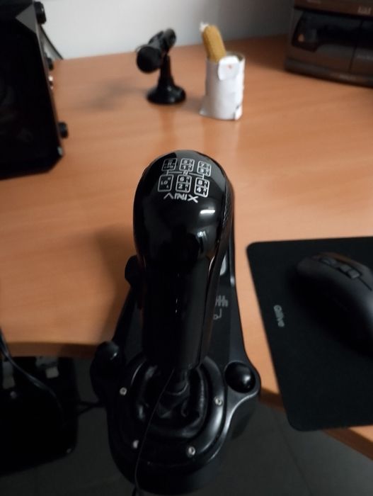 Kierownica Logitech g25 +shifter profesjonalny