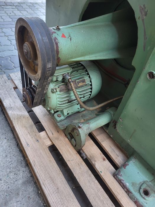 Стрічкопильний верстат