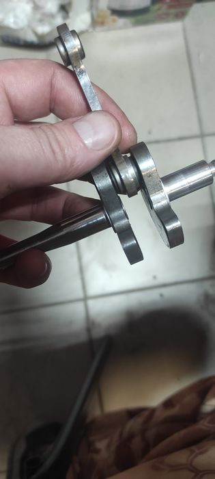 Колінвал Штіль фс 55 оригінал. Новий