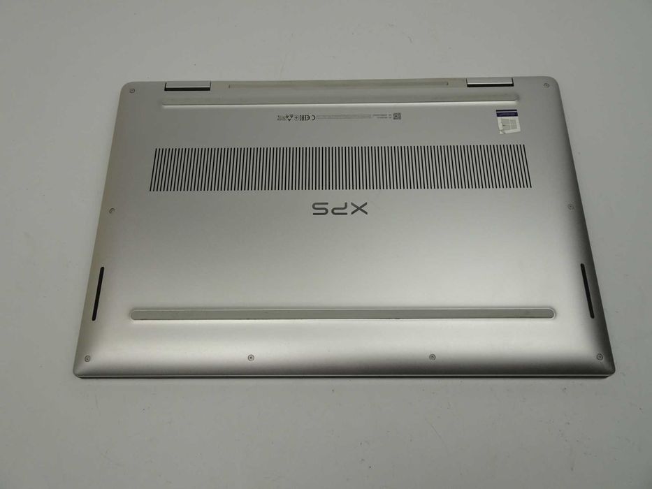 Dell 15 XPS 9575 15,6 FHD dotyk I7-8705G 16GB 256GB NVME