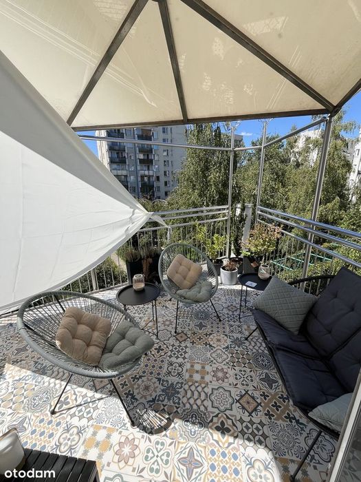 Przestronne 3 pokojowe / 100m2 / taras / patio / metro