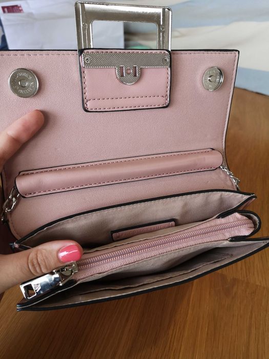 Carteira clutch rosada da Paco Martinez
