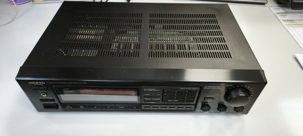 Onkyo - amplituner i CD