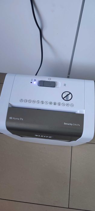 Niszczarka LEITZ IQ HomeP4 EU