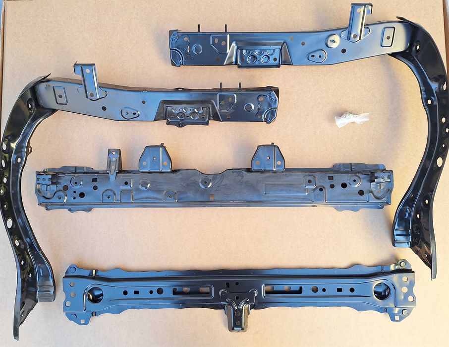 капот Toyota Highlander 2020 2021 2022 2023 Тойота Хайлендер