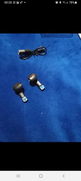 Fones de Ouvido Bluetooth "F2" TWS em preto (Novo), v5,2