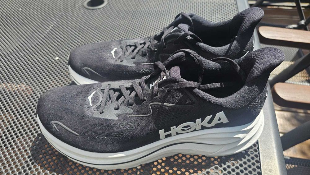 Buty Hoka Clifton 10 czarne (Rozmiar 46 / 29.5 cm) – Raz założone, stan bardzo dobry