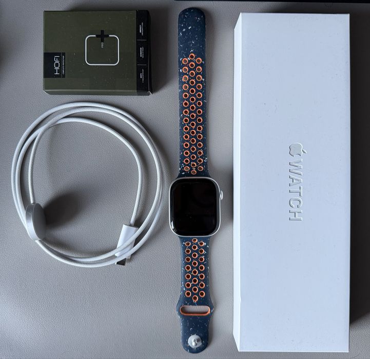 Apple Watch Series 10 GPS + Cellular 46mm Silver Nike | Full Box | Apple Polska