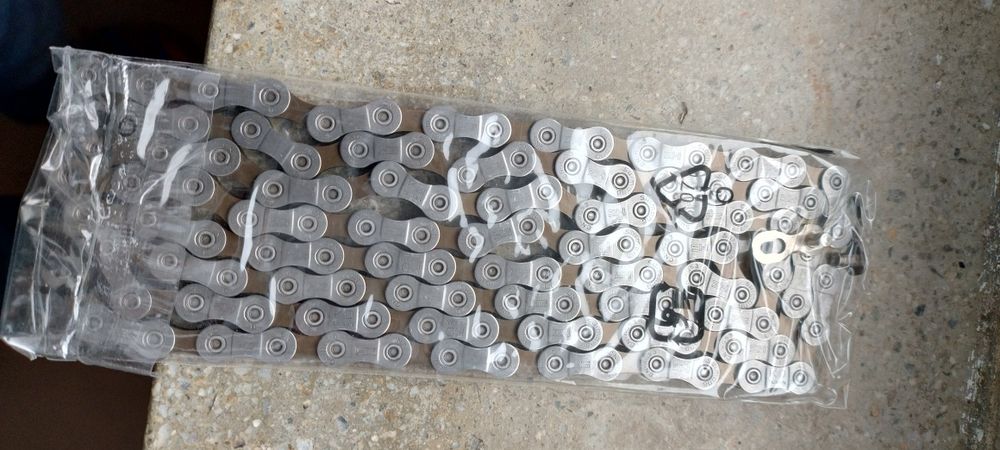 Łańcuch Shimano 9 rzędowy