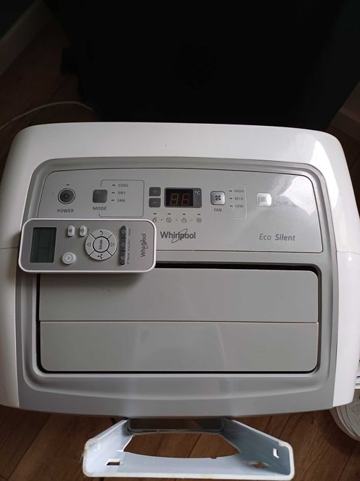 Klimatyzator Whirlpool PACW212CO + dodatki (2x rura, 2x uszczelka)