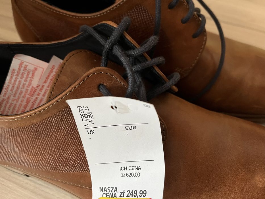 Nowe Buty eleganckie LIoyd rozmiar 41 42 braz meskie trzewiki