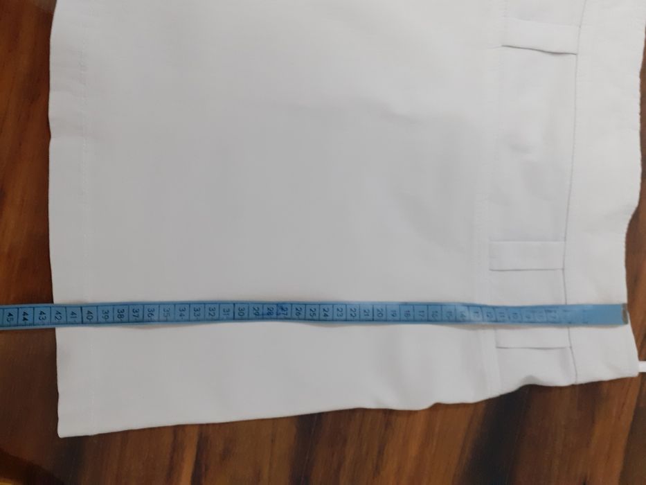 Biała spódnica mini Minimalistic white mini skirt Clean girl aestetic