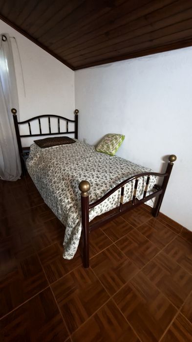 Cama de quarto individual